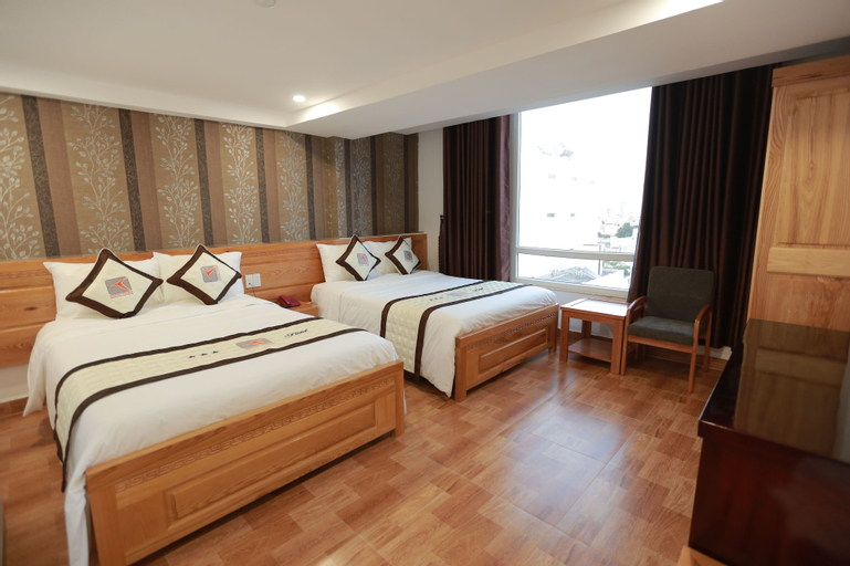 Quoc Thien Hotel, Thanh Khê