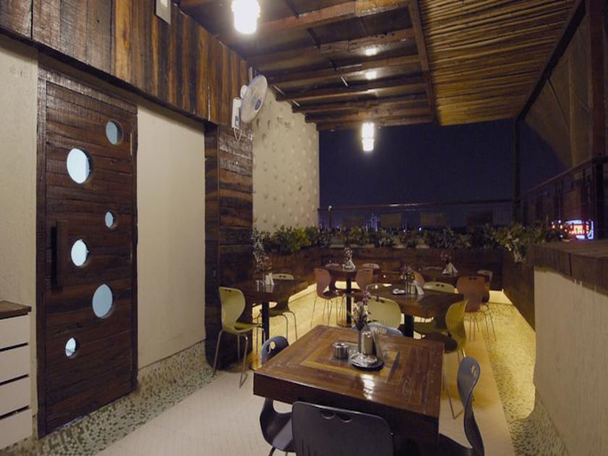 Food & Drinks 5, Hotel Planet Residency, Mumbai Suburban