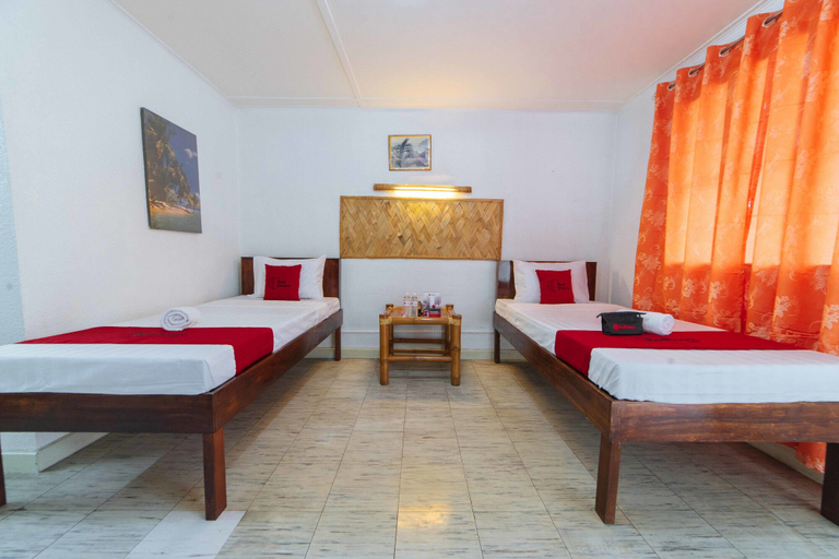 Bedroom 4, RedDoorz Premium @ Clarkview Angeles City, Angeles City