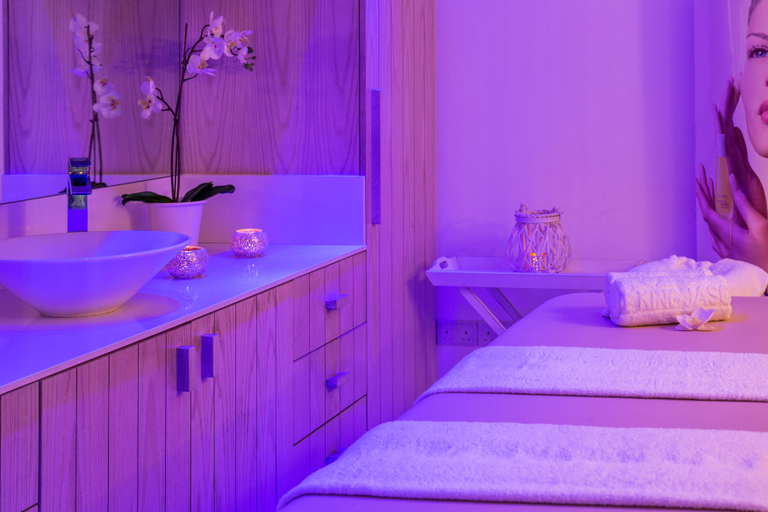 Bathroom 5, King Jason Protaras - Designed for adults