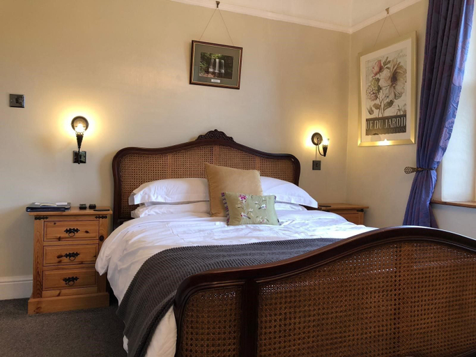 Bedroom 2, Rosedale Retreat B&B, Powys