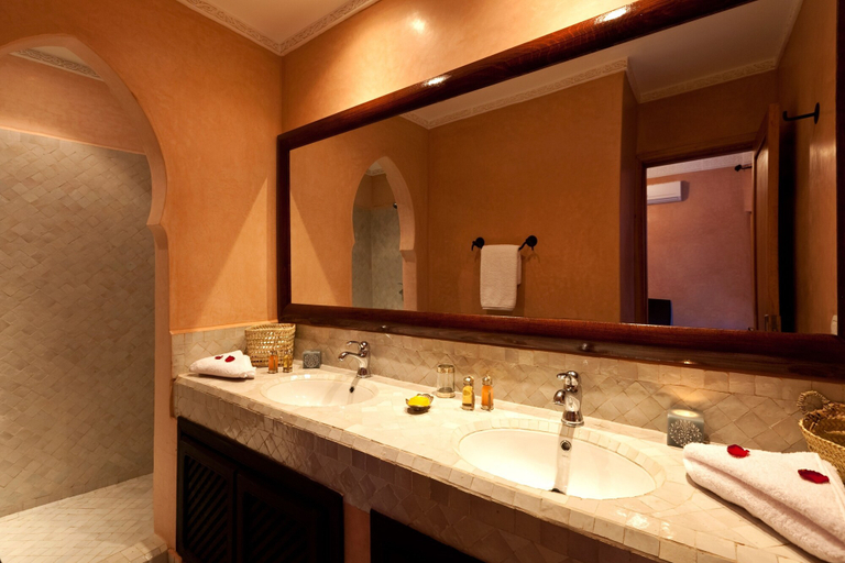 Bathroom 5, Hotel & Spa Riad El Walaa, Marrakech