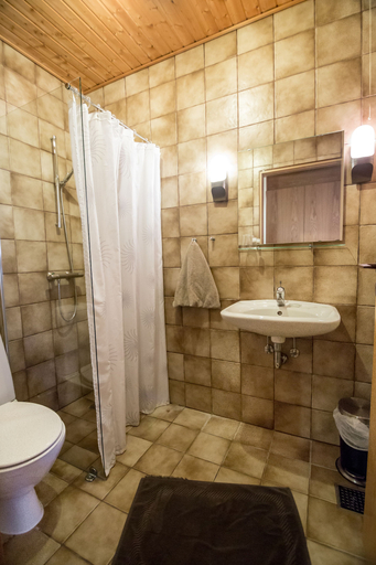 Bathroom 4, Dalby Hotel, Faxe