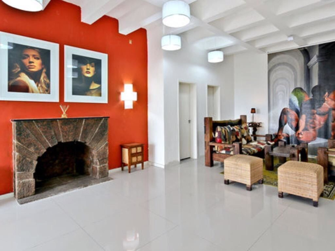 Public Area 3, Casa del Angel, Rio de Janeiro