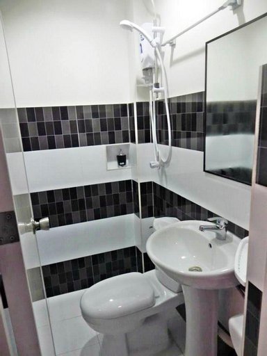 Sky Hotel, Quezon City