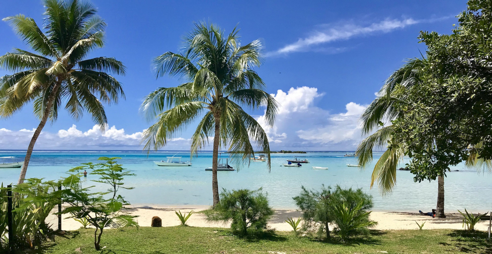 Moorea Sunset Beach,
