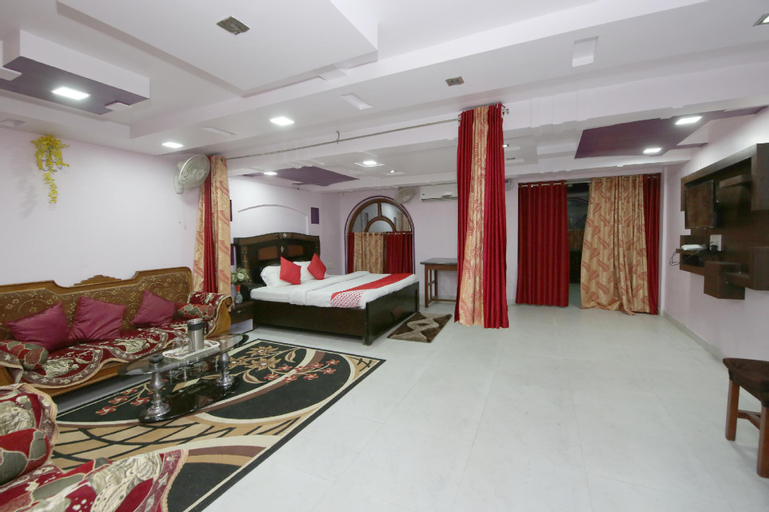 Bedroom 1, OYO 60640 Hotel Reyansh, Shahdol