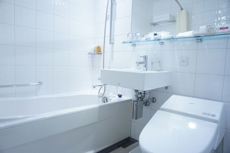 Bathroom 2