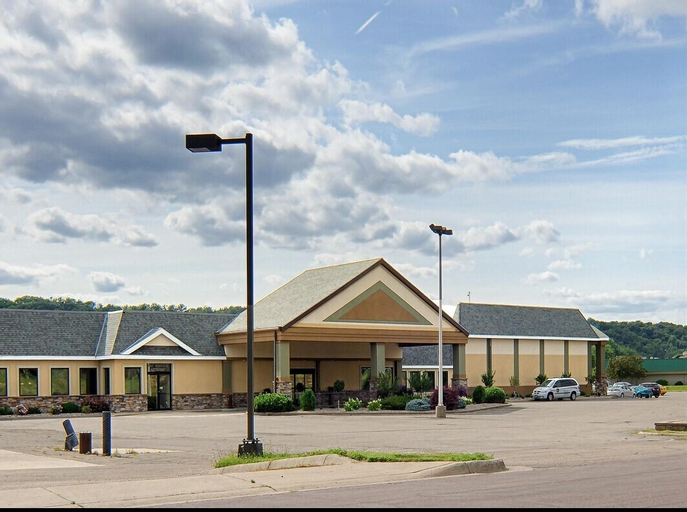 Norwood Inn & Suites, Nicollet