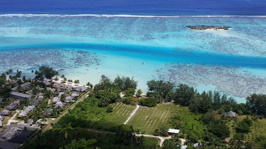 Moorea Sunset Beach,