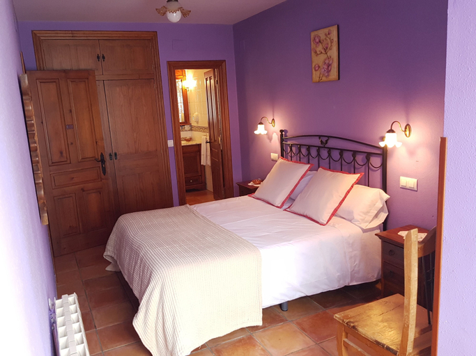 Bedroom 2, La Corona del Auteiro, Asturias