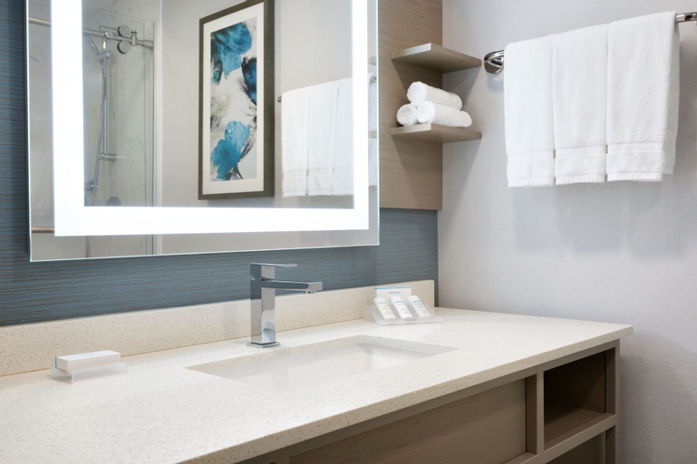 Bathroom 9