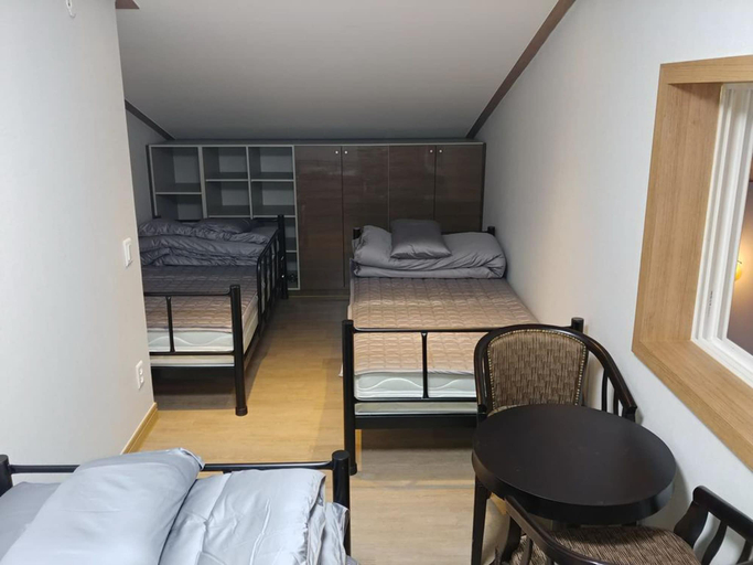Bedroom 4, Cheomseongdae House, Gyeongju