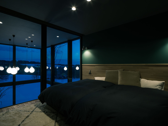 Bedroom, Maoiq, Naganuma