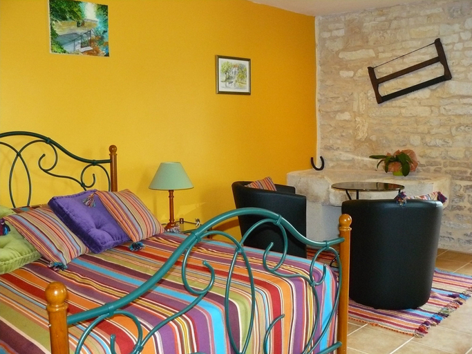 Bedroom 3, Du coq à l'âne, Deux-Sèvres