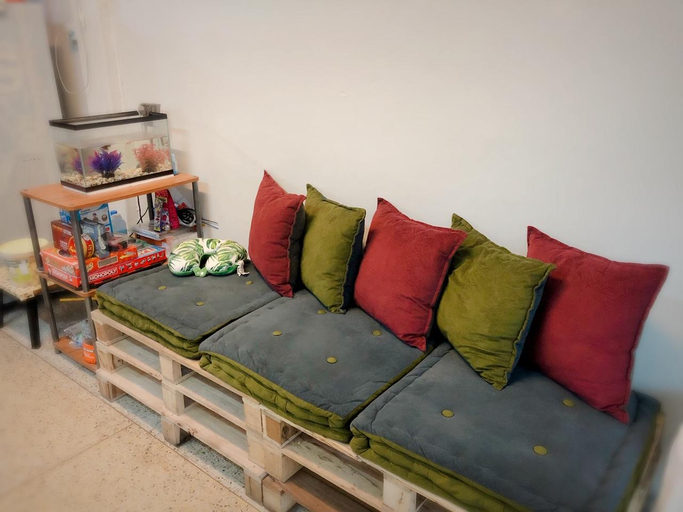 Rich8 Hostel, Phra Nakhon