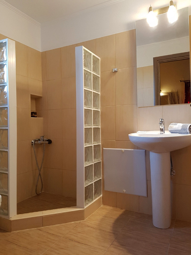 Bathroom 5, Alkionis, Ionian Islands