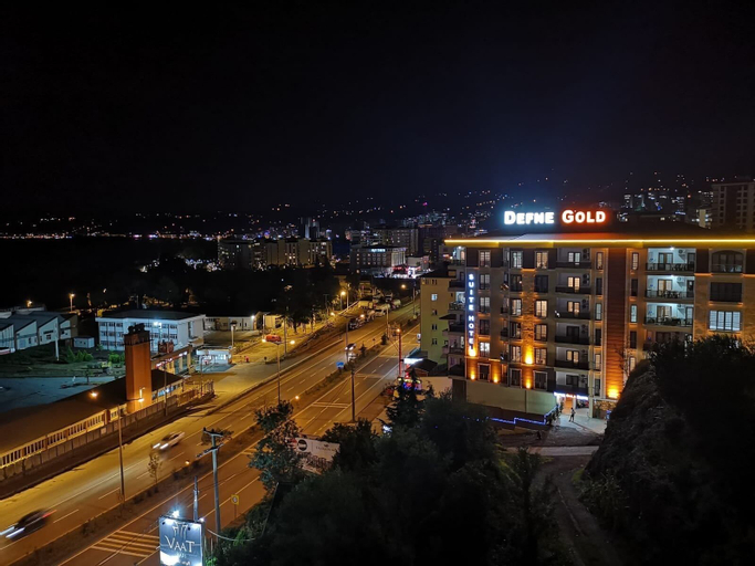 Defne Gold Suite Hotel, Yomra