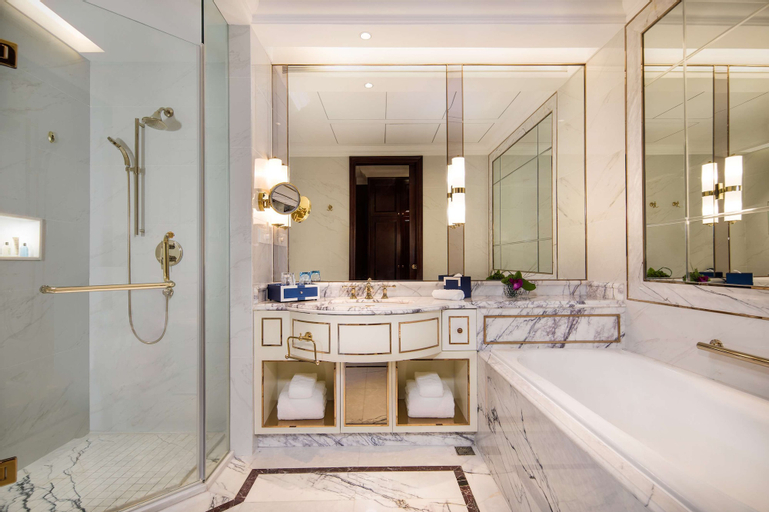 Bathroom 6