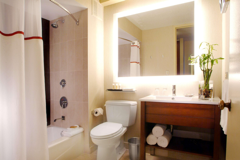 Bathroom 23