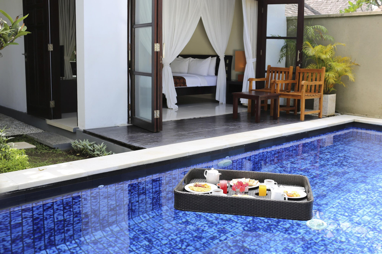 Swimming Pool 15