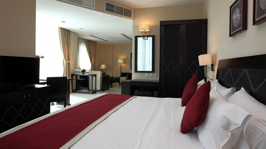 Bedroom 4, Golden Tulip Hotel, Al Jubail