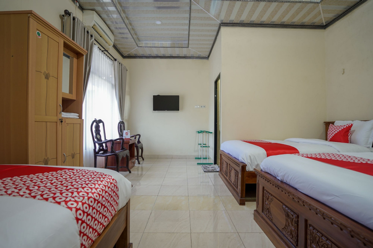 OYO 335 Wisma Empat Lima Syariah, Palembang