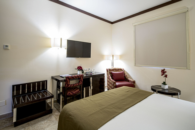 Iu Hotel N'dalatando, Cazengo