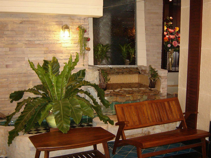 Rambuttri House, Phra Nakhon