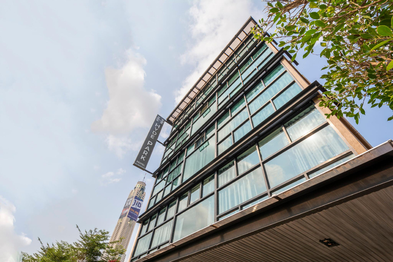Hyde Park Hotel Bangkok, Ratchathewi