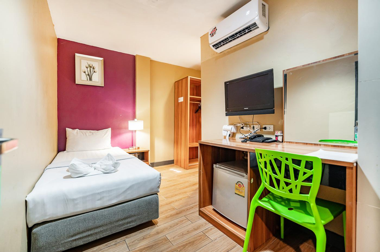 The Richy Place Guest House, Ratchathewi