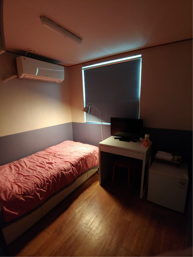 Bedroom 3, I Sleep Alone Guesthouse, Yeongdeungpo