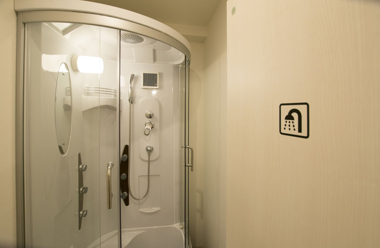 Bathroom 5, &And Hostel Kanda, Chiyoda