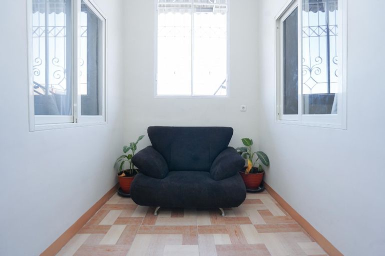 OYO 1043 Sofie Syariah, Sidoarjo