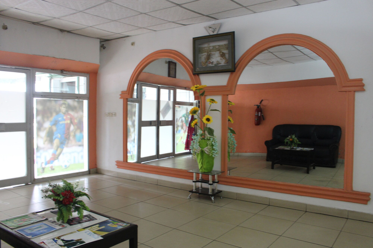 Public Area 3, Barcelone Hotel, Wouri