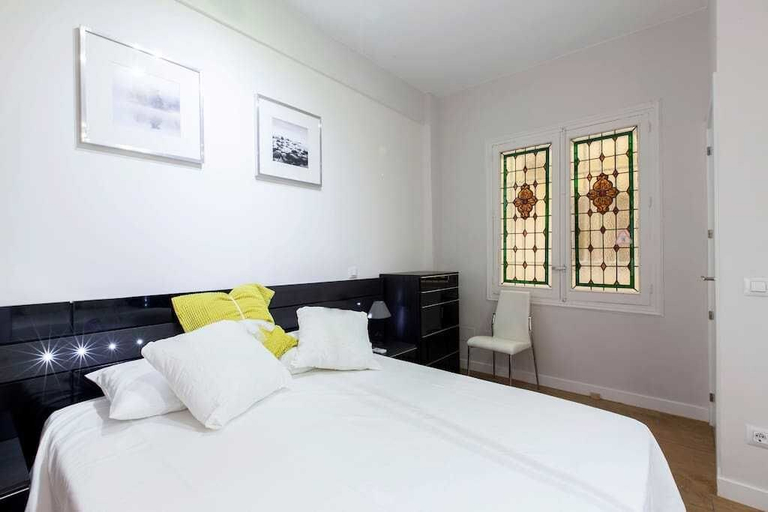 Bedroom 3, Apartment - Near Gran Via Street, Madrid