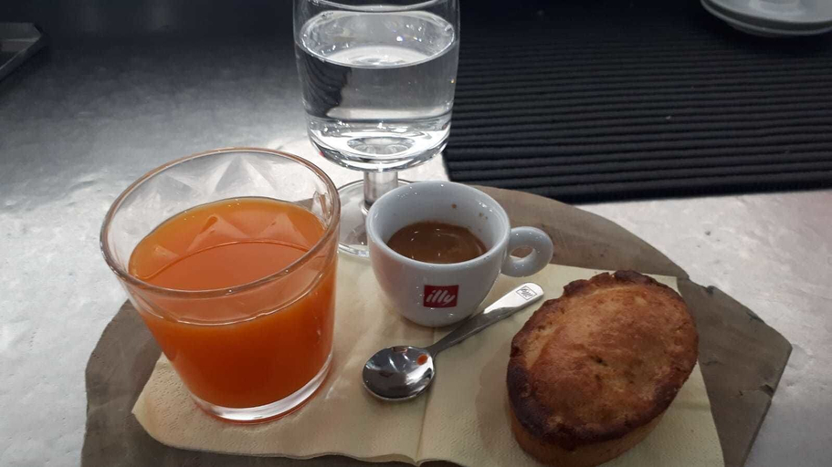 Food & Drinks 4, Via Roca 55, Lecce