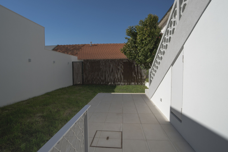 Liiiving in Porto | Foz Shore Apartments, Porto