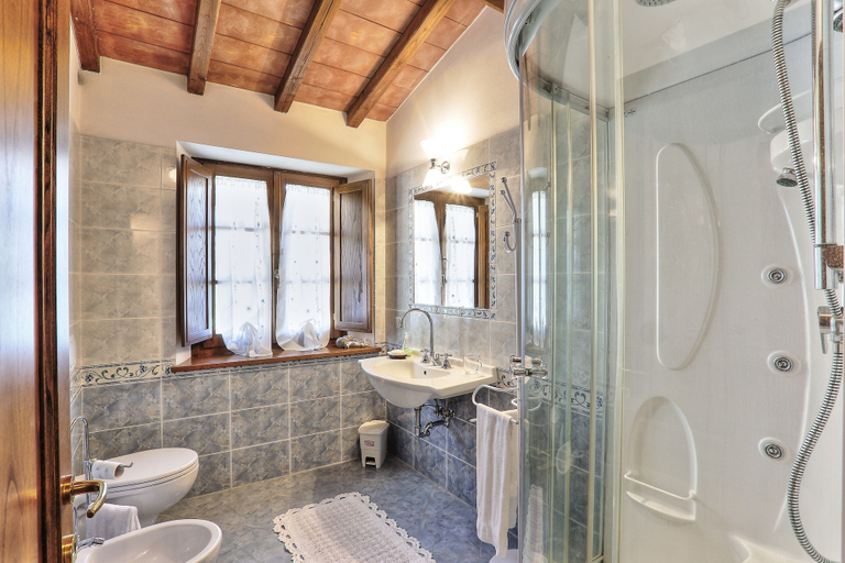 Bathroom 5, Agriturismo Le Scope, Lucca