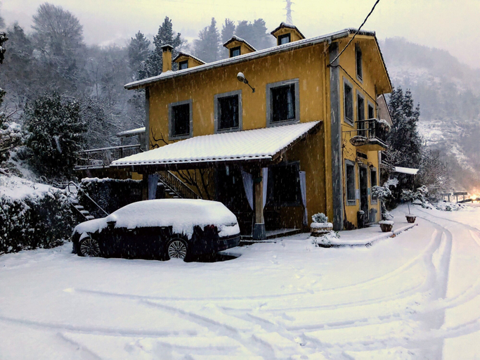 Exterior & Views 2, Pensión Otola, Guipúzcoa