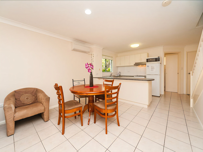 Others 4, Sunset Waters Apartments, Whitsunday