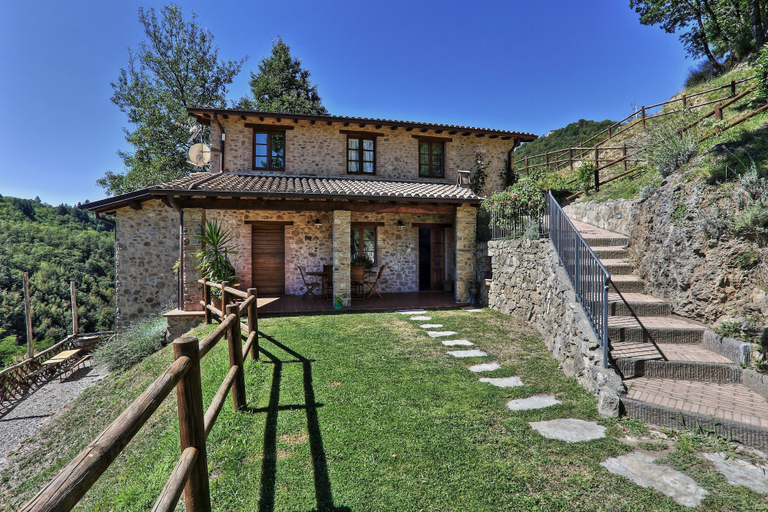 Exterior & Views 2, Agriturismo Le Scope, Lucca