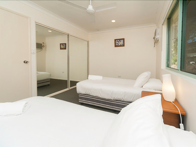 Bedroom 2, Sunset Waters Apartments, Whitsunday