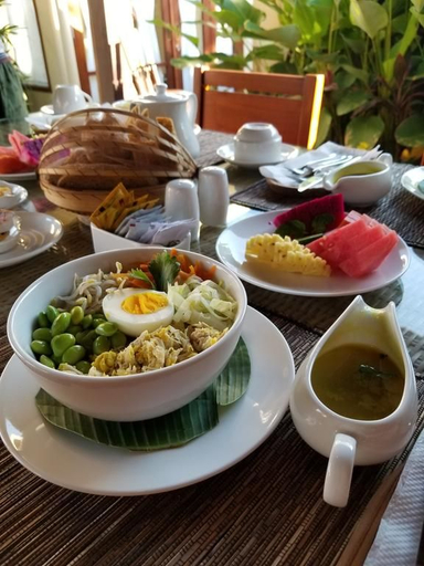 Ubud Nyuh Bali Resort and Spa - Food & Drinks