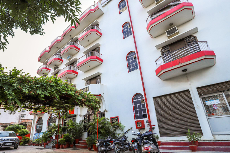 Exterior, SPOT ON 43954 Hotel Gangotri, Azamgarh