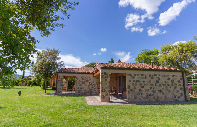 Exterior & Views 2, Agriturismo Torribasse, Grosseto