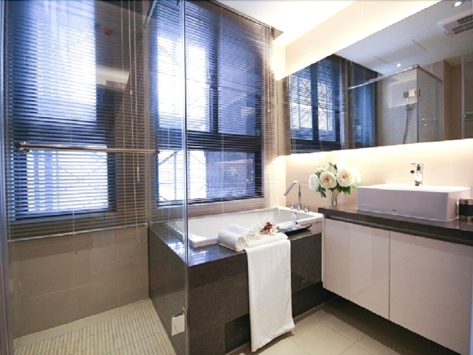 Bathroom 3, Dora 2, Taichung