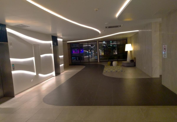 Public Area 3, Ss Hub at Arte S, Penang Island