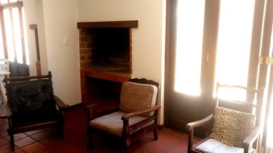 Public Area 2, Bay Vista - Hostel, Eden
