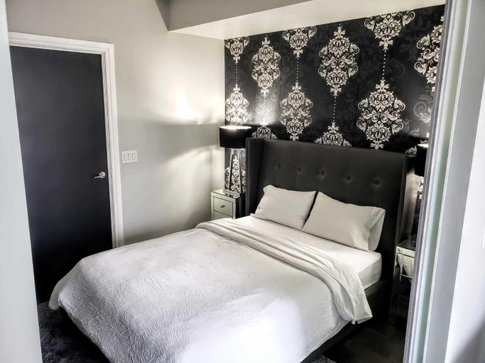 Bedroom 4, King Street Executive Suite, Toronto